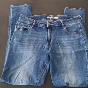 Women’s Old Navy sz 12 Rockstar Skinny Blue Jeans